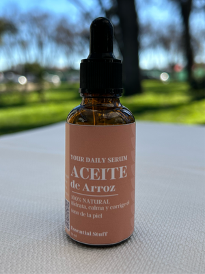 Aceite de Arroz Prensado – Nutrición, Suavidad y Luminosidad Natural | Essential Stuff